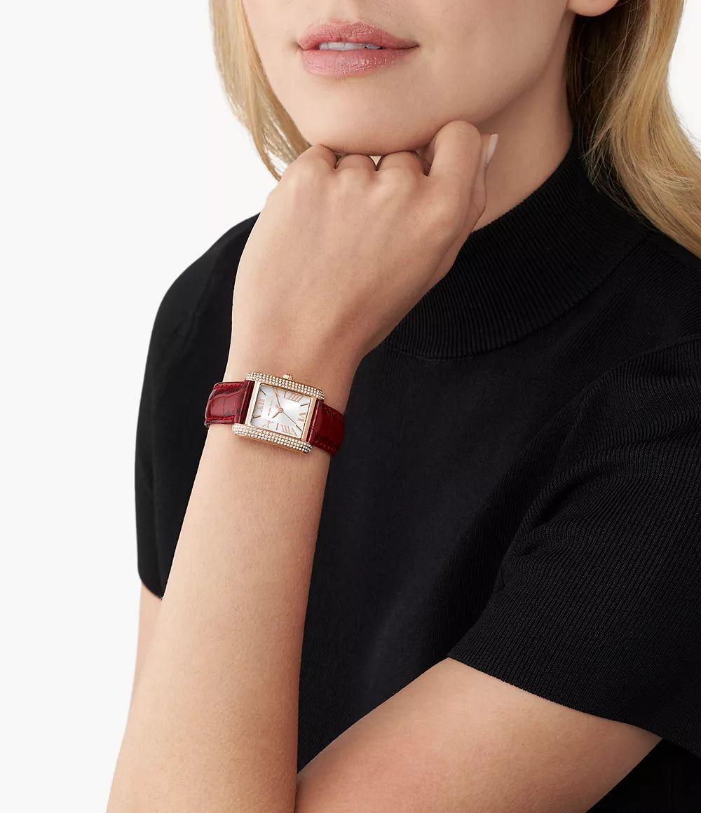 MK4689 onwrist