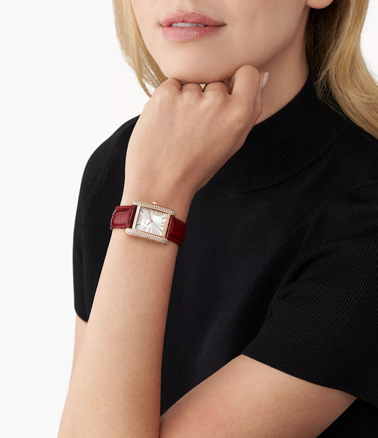 MK4689 onwrist
