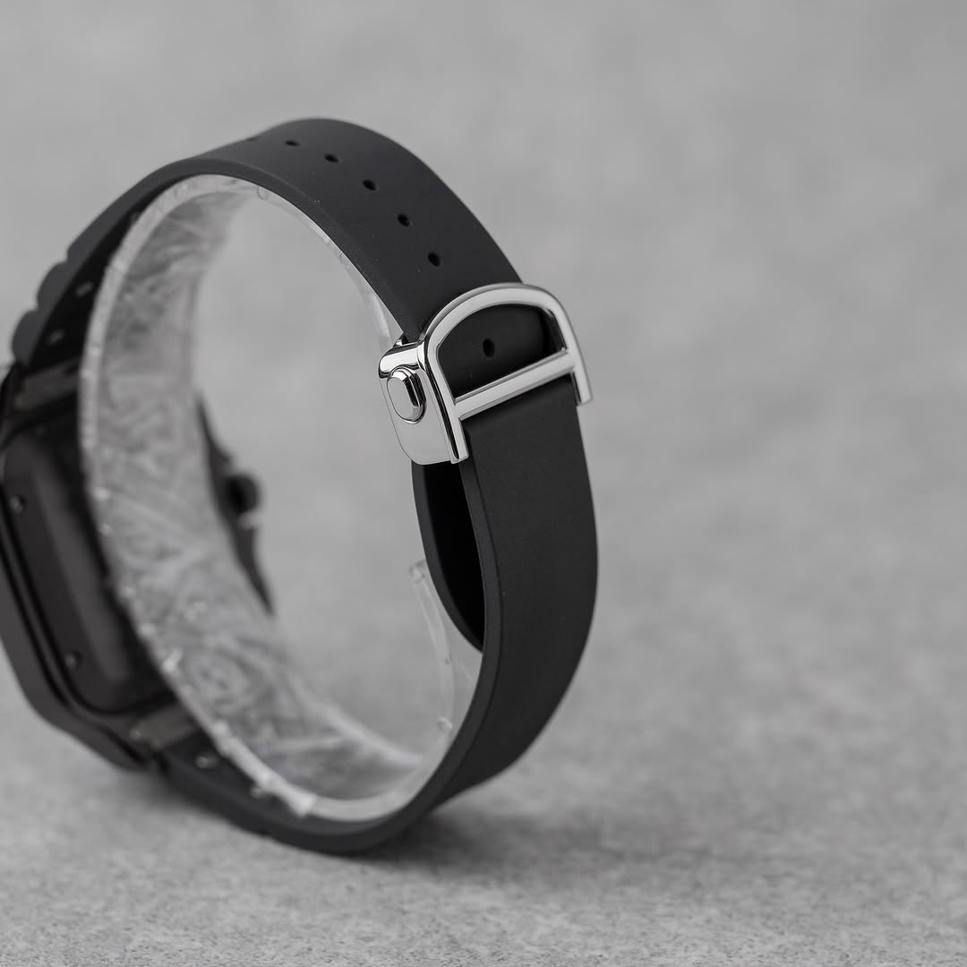 CARTIER SANTOS Noire