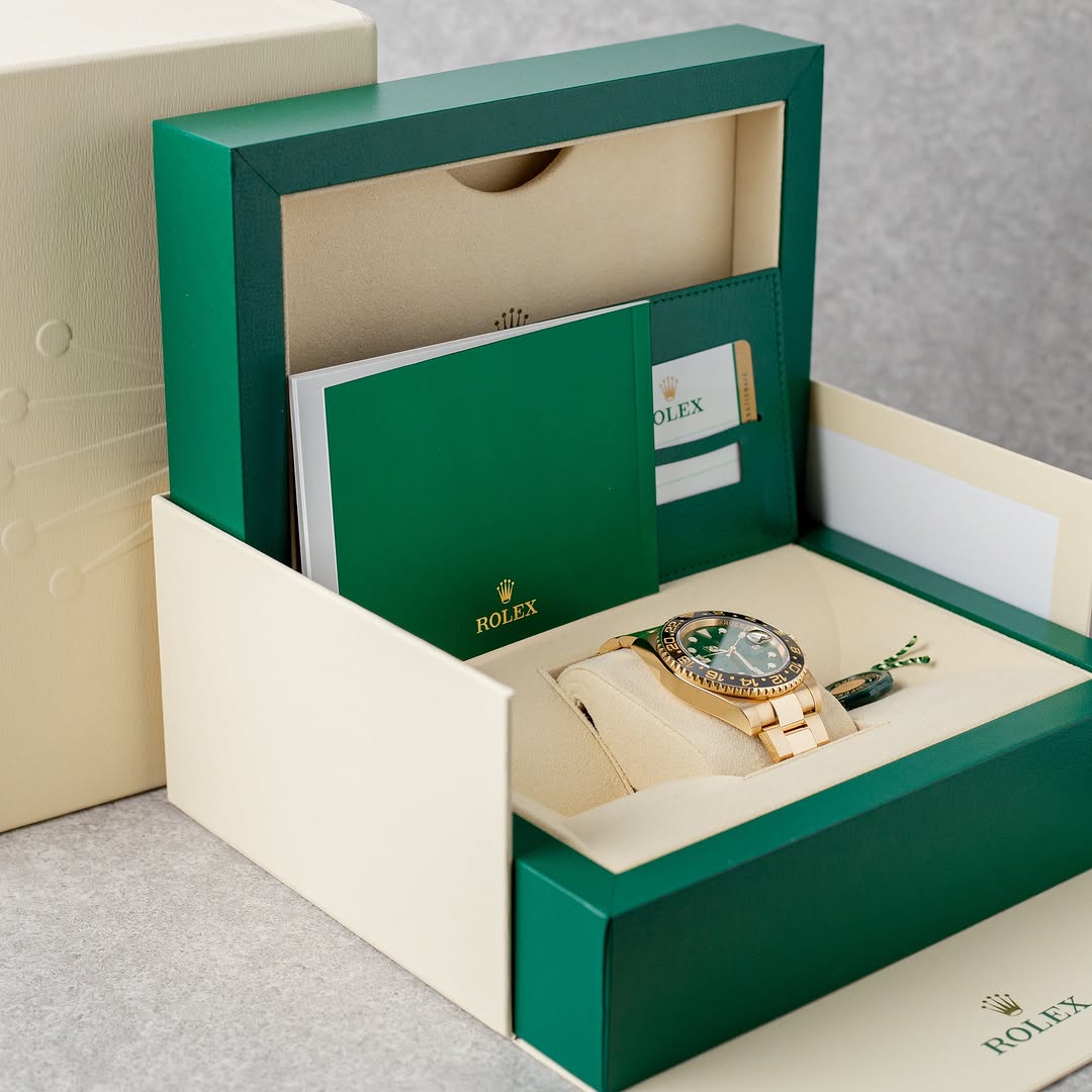 ROLEX GMT-MASTER II "GREEN MONEY DIAL"