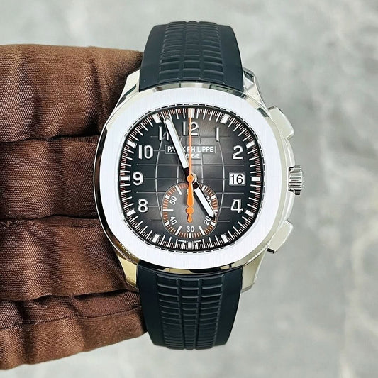 Patek Philippe Aquanaut Chronograph // 5968A – Sporty Precision, Bold Character