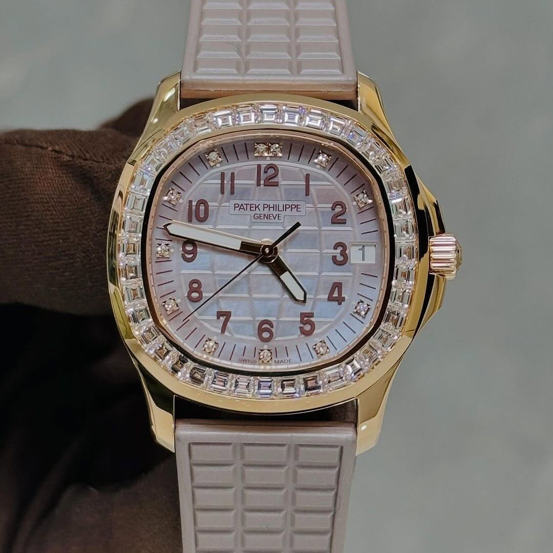 Patek Philippe Aquanaut Luce Haute Joaillerie // 5072R – The Essence of Radiant Femininity