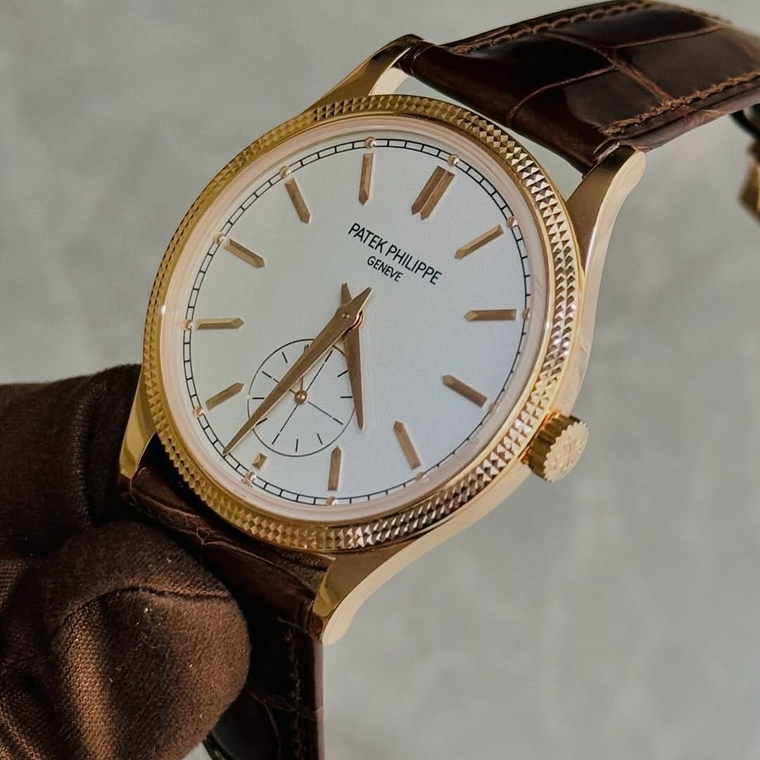 Patek Philippe Calatrava // 6119R – The Essence of Pure Elegance