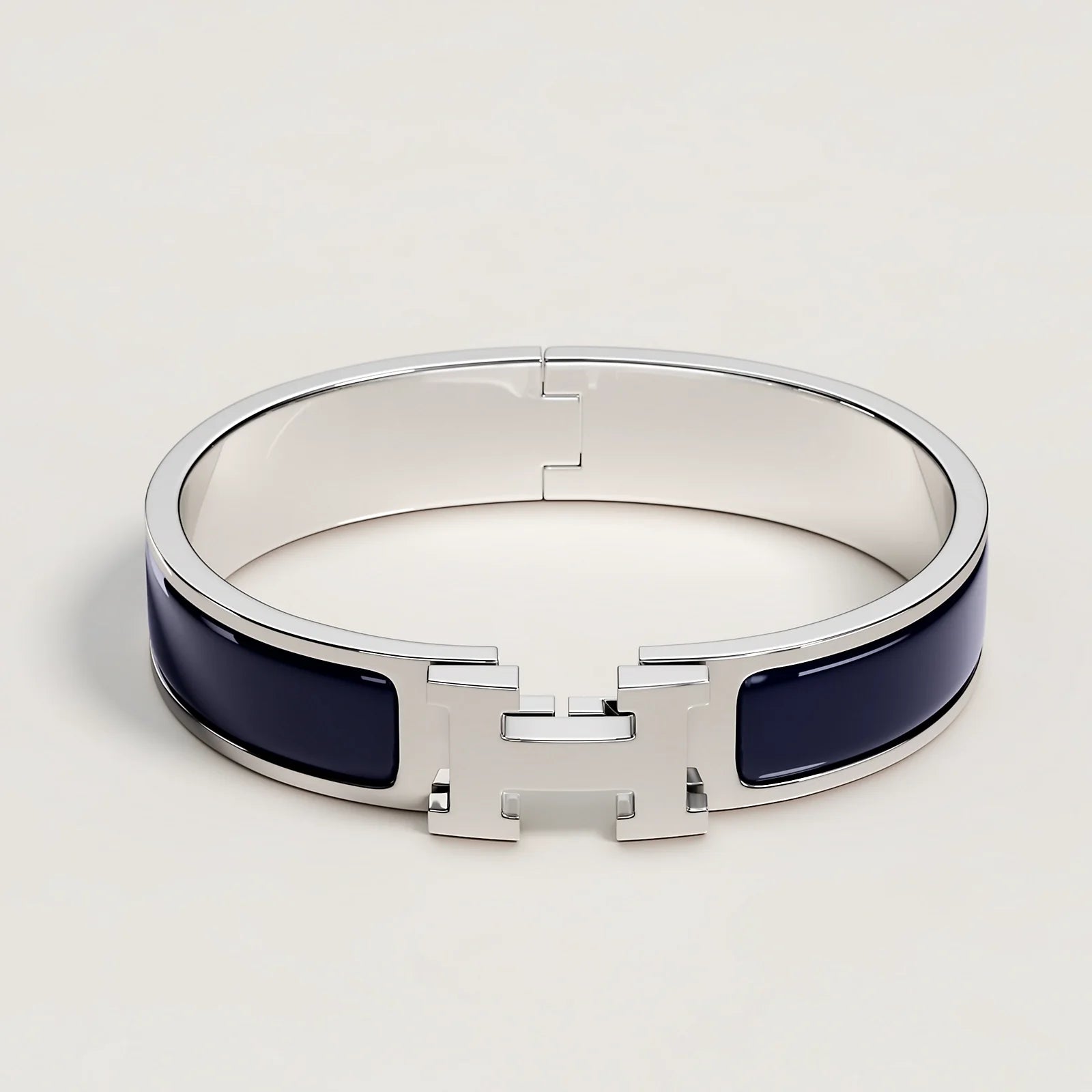 clic h bracelet 700001FP4Z front wm 1 0 0 800 800 g jpg