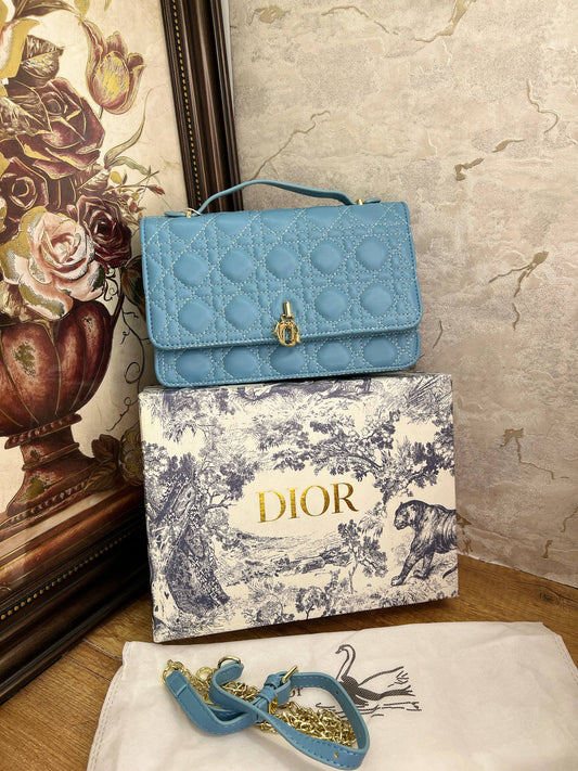 Sac Dior bleu ciel