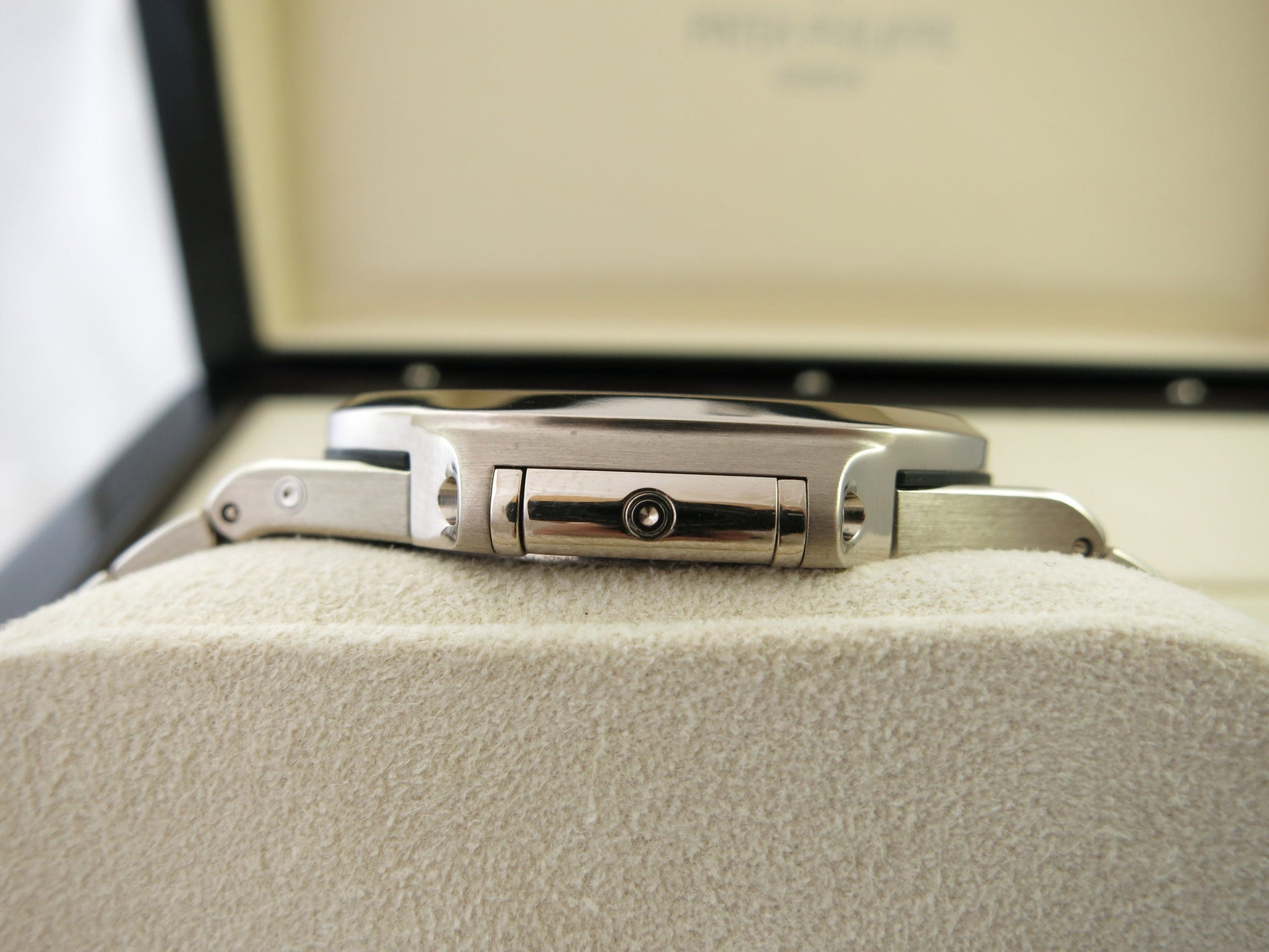 PatekPhilippe5740GNautilusQuantiemePerpetuelComplet6