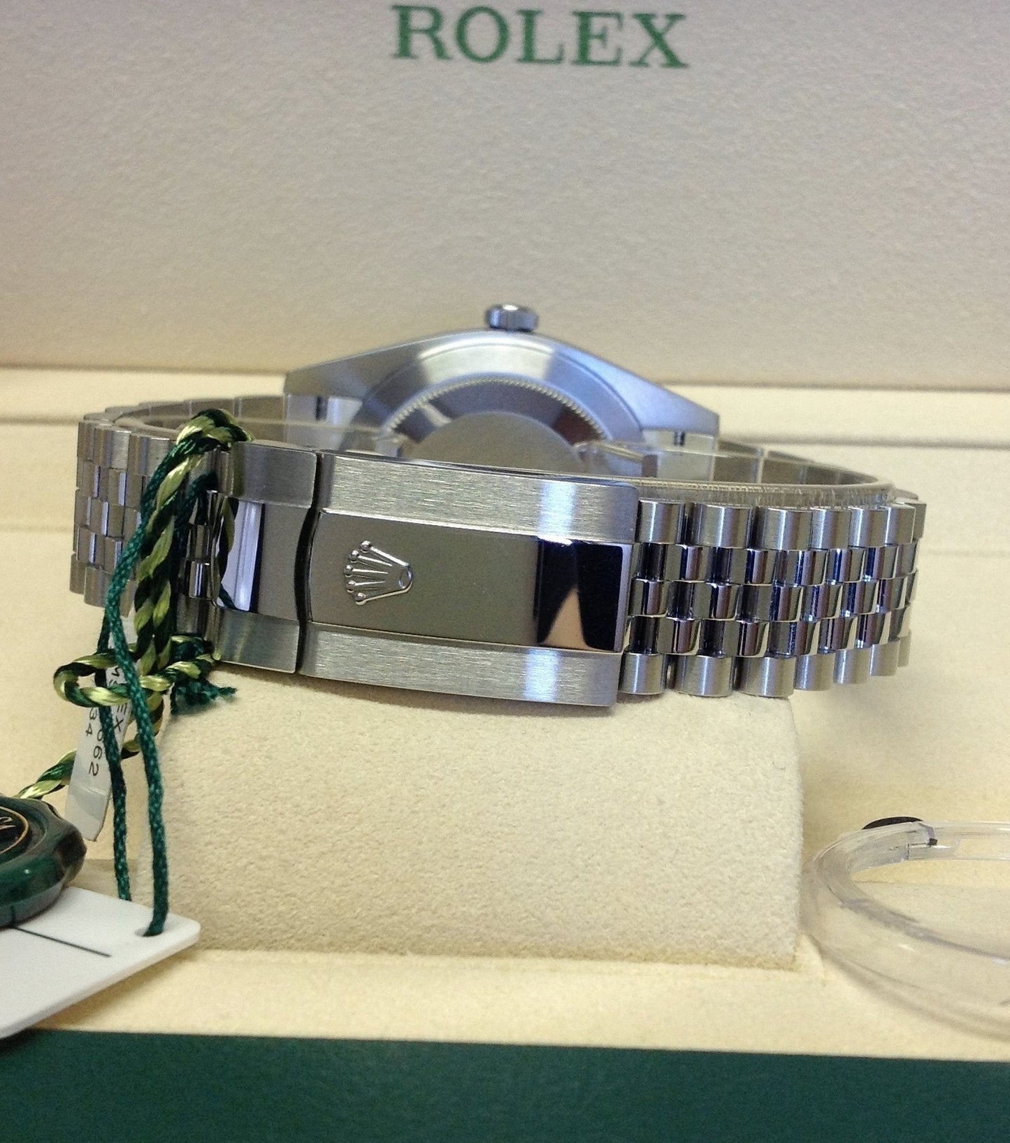 ROLEX126334 62eb6fc4 daa5 4f5c 82ad 59aa9e1ef44b