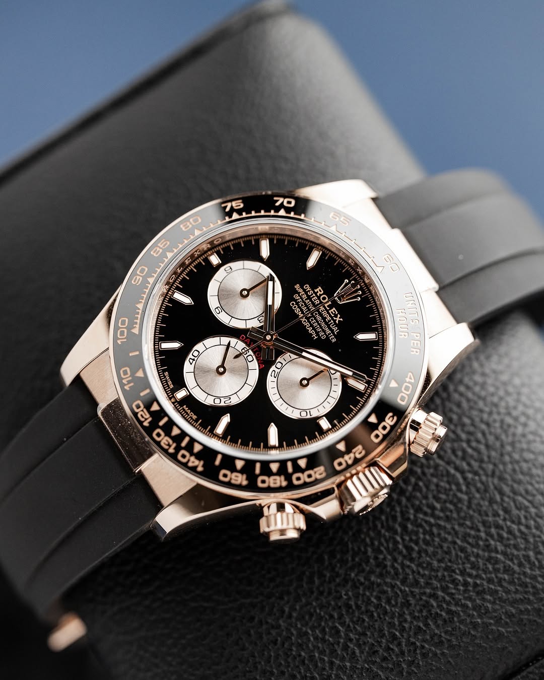 Rolex Daytona cadran noir bracelet Oysterflex