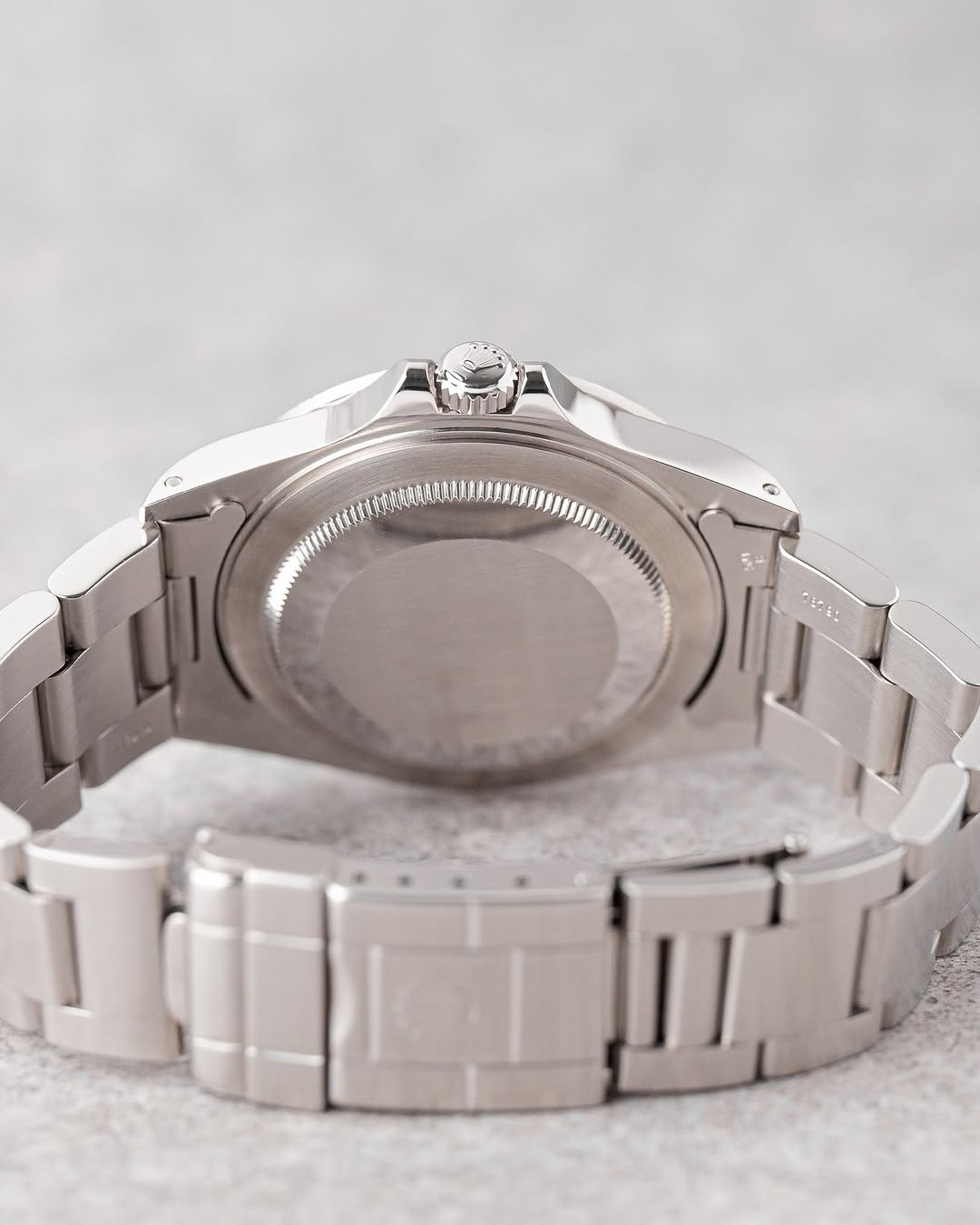 Rolex Explorer II fond blanc