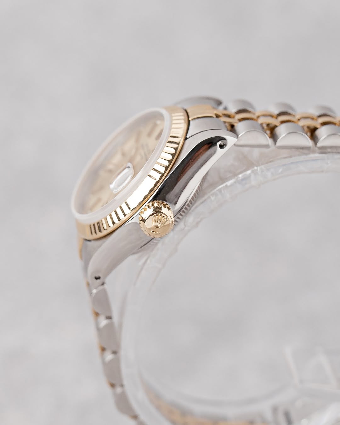 Rolex Lady-datejust 26mm fond doré