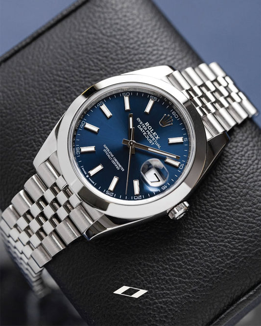 Rolex datejuste 41mm fond bleu jubilée