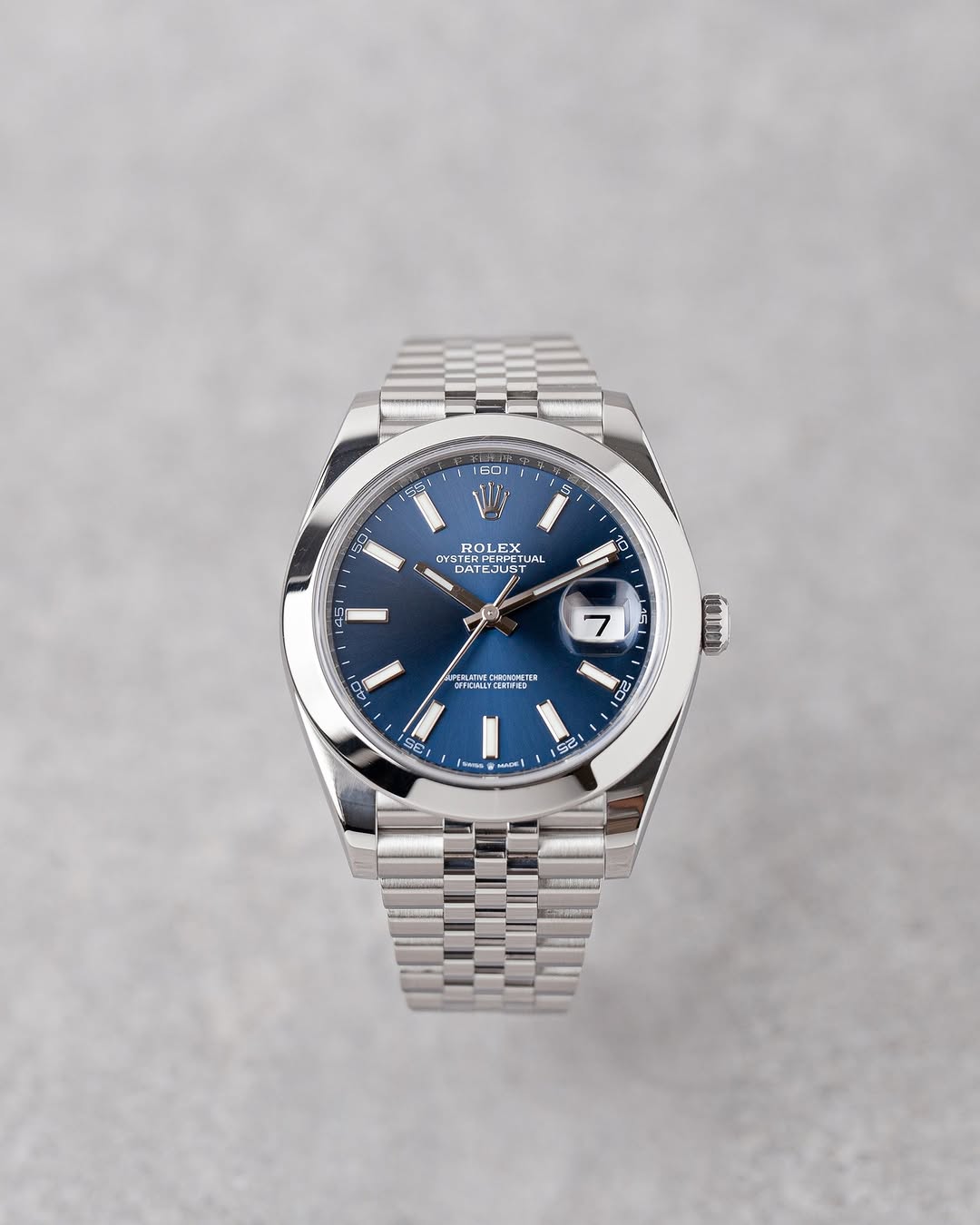 Rolex datejuste 41mm fond bleu jubilée