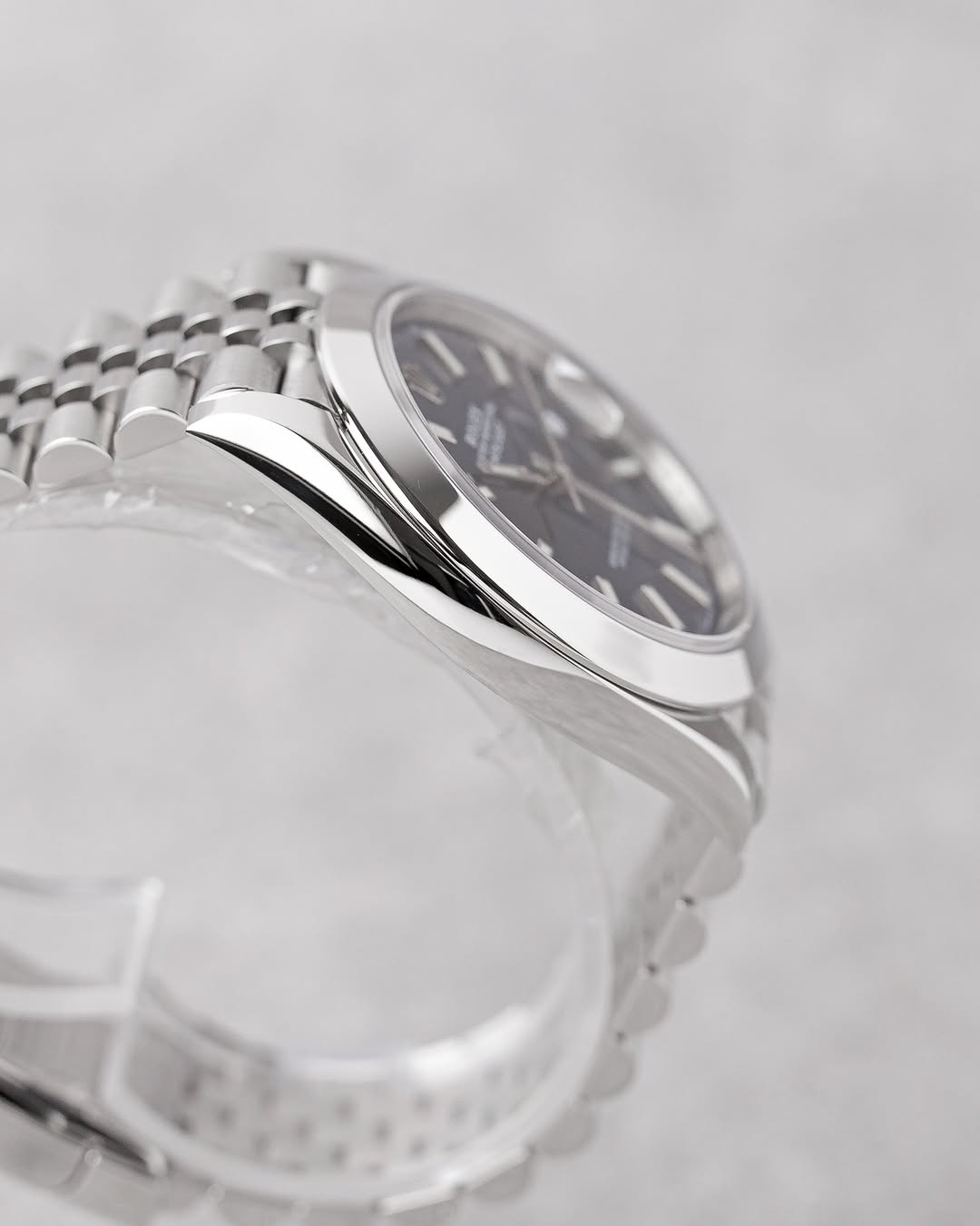 Rolex datejuste 41mm fond bleu jubilée