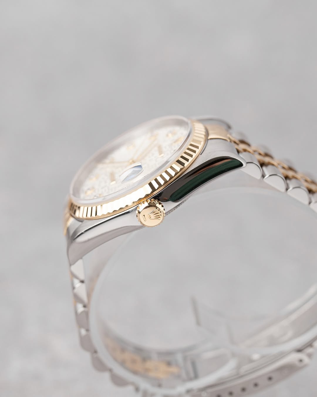 Rolex datejuste 36mm silver dial with diamond indexes jubilée