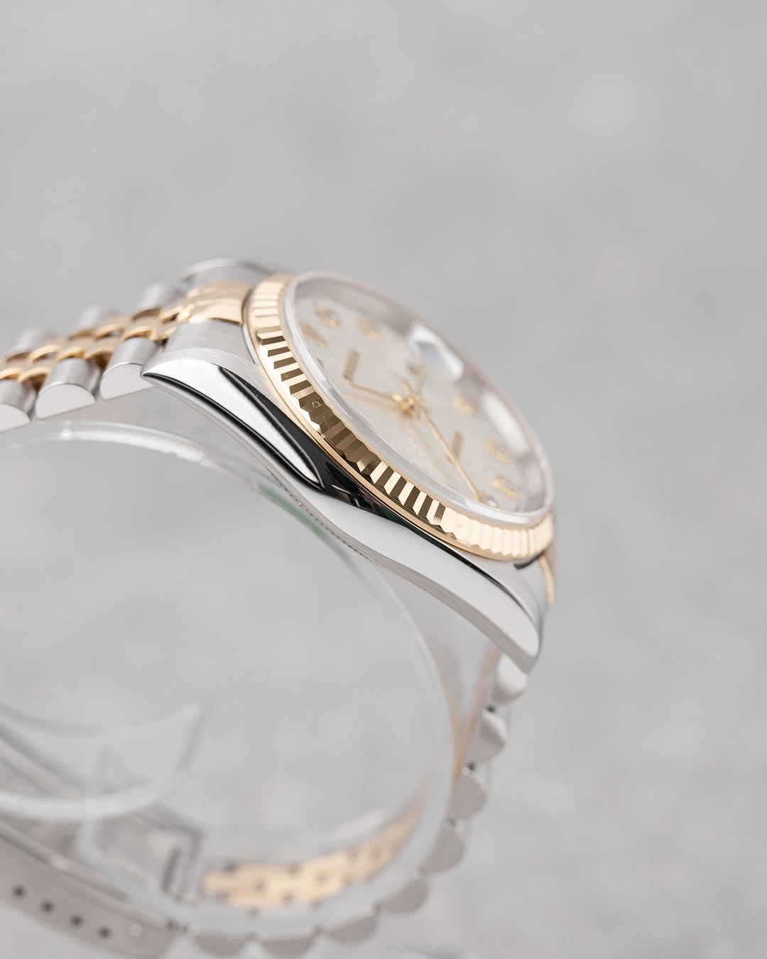 Rolex datejuste 36mm silver dial with diamond indexes jubilée