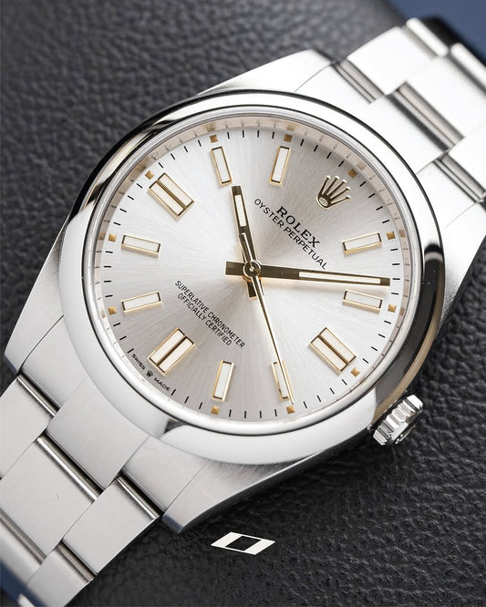 Rolex Oyster perpetual 41mm silver dial