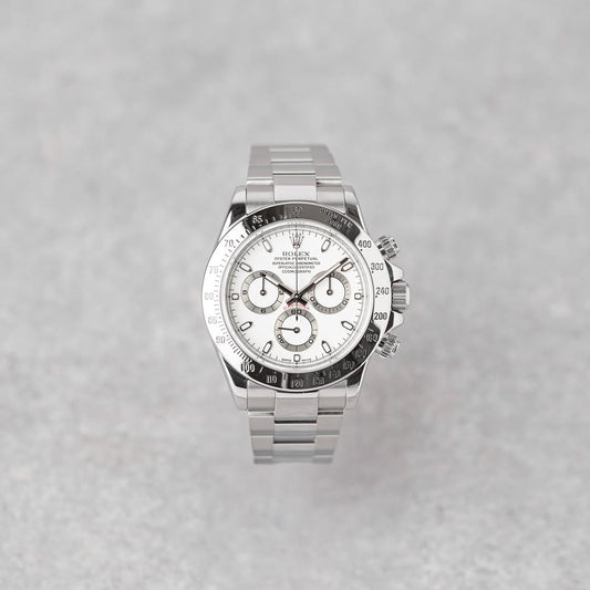 Rolex Daytona fond blanc