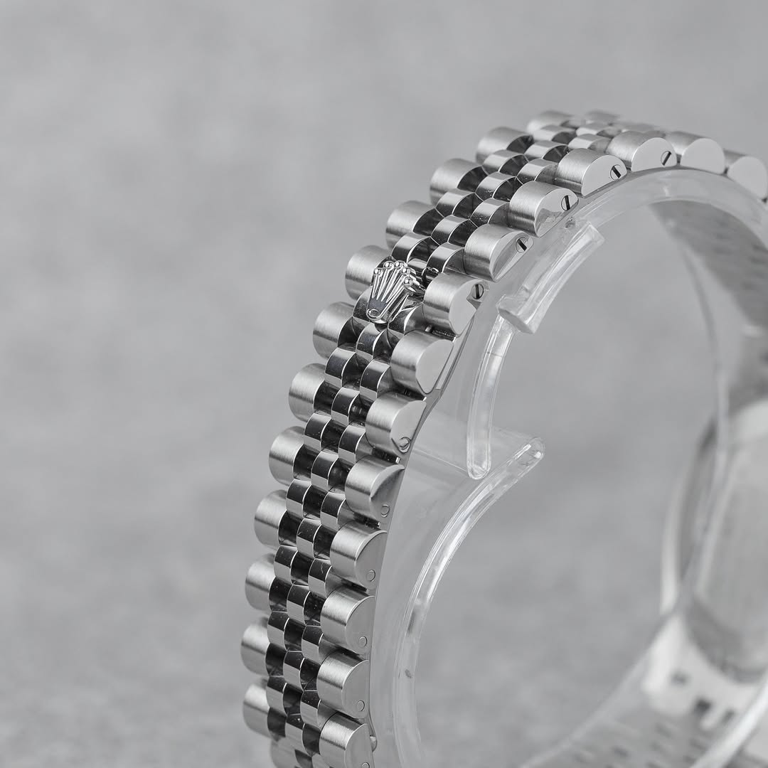 ROLEX DATEJUST 31mm GREEN MINT