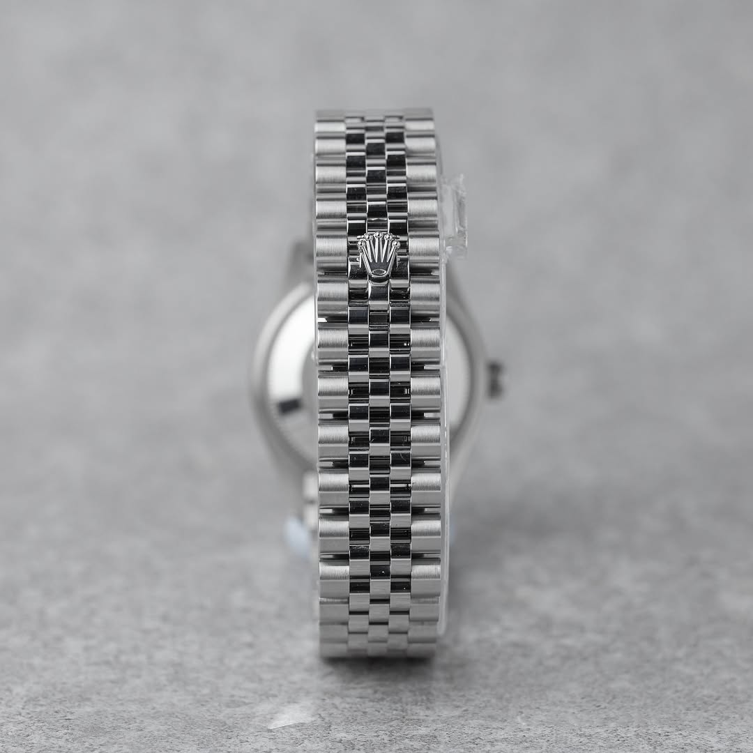 ROLEX DATEJUST 31mm GREEN MINT