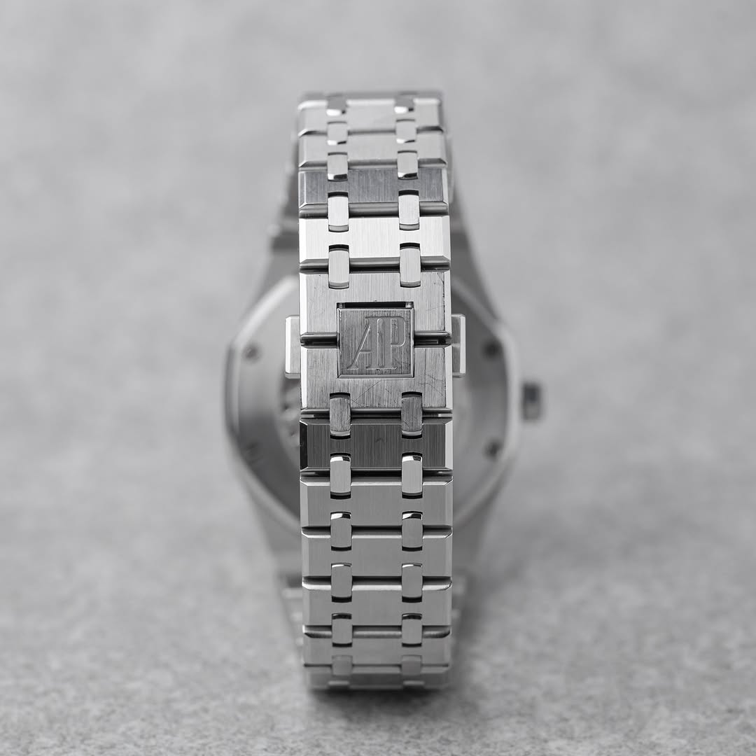 AUDEMARS PIGUET ROYAL OAK 41MM BLACK