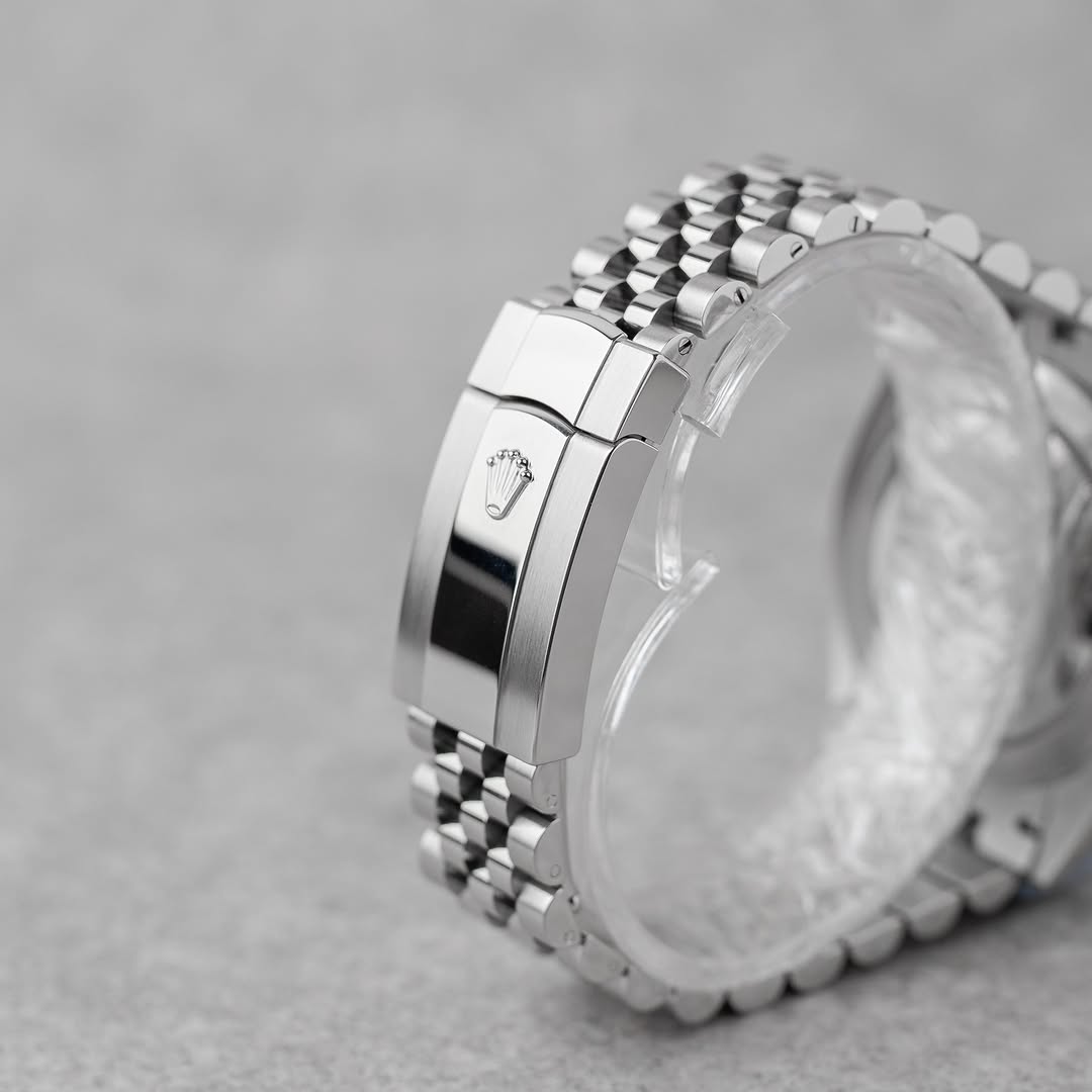 ROLEX DATEJUST 41mm fond vert