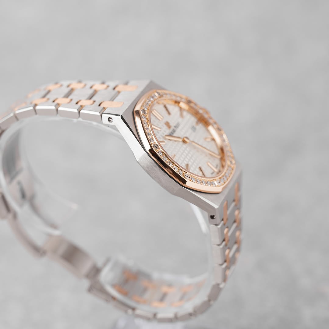 AUDEMARS PIGUET LADY ROYAL OAK 33mm