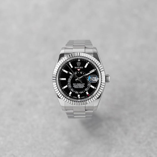Rolex sky-deweler fond noir