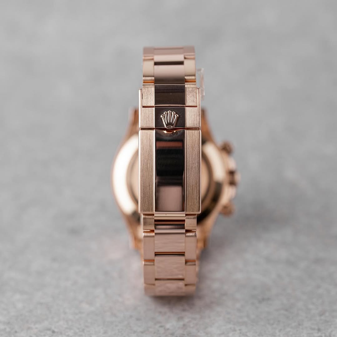Rolex Daytona Rose Gold/Everose Sundust & Black Dial