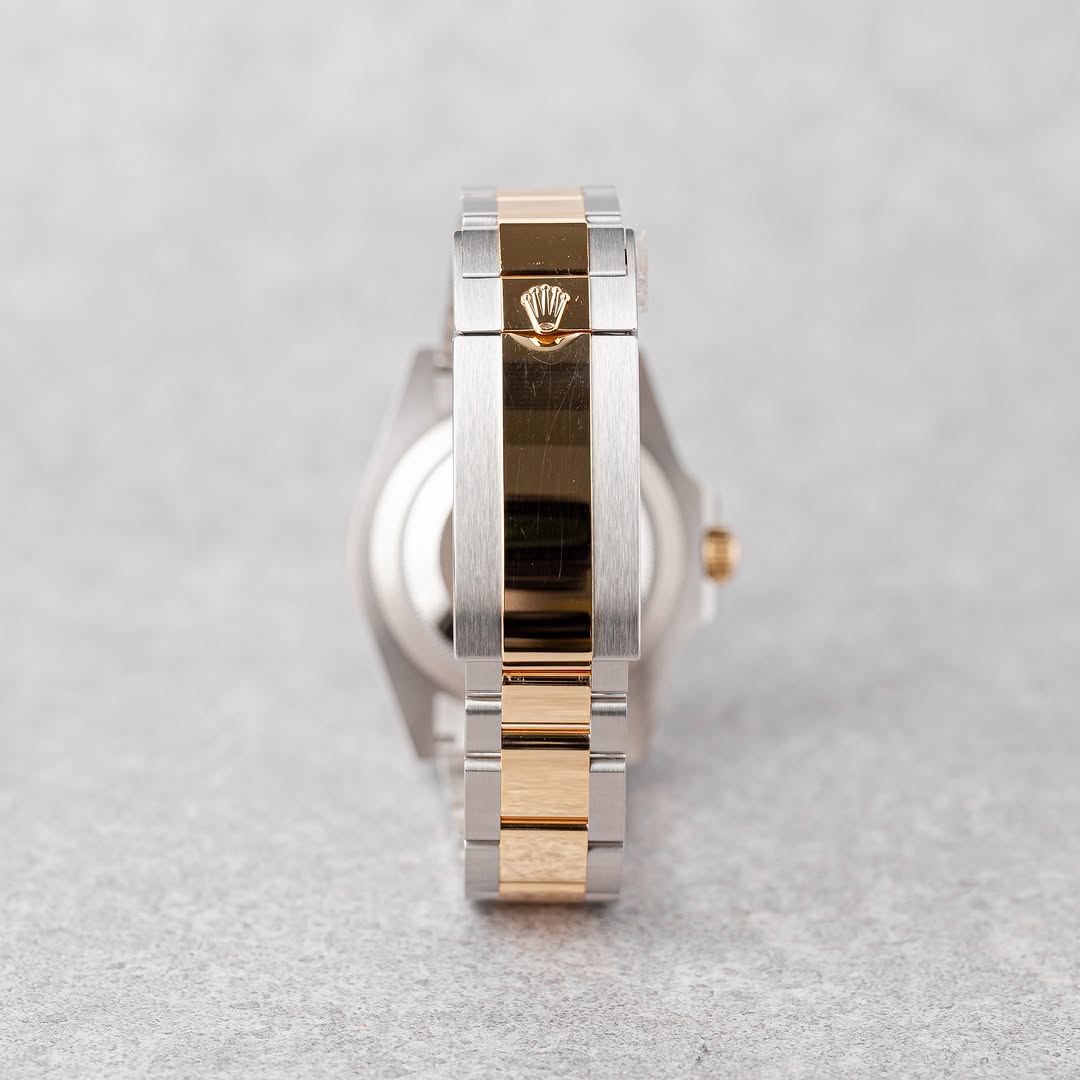 Rolex Submariner Date Ref: 126613LN