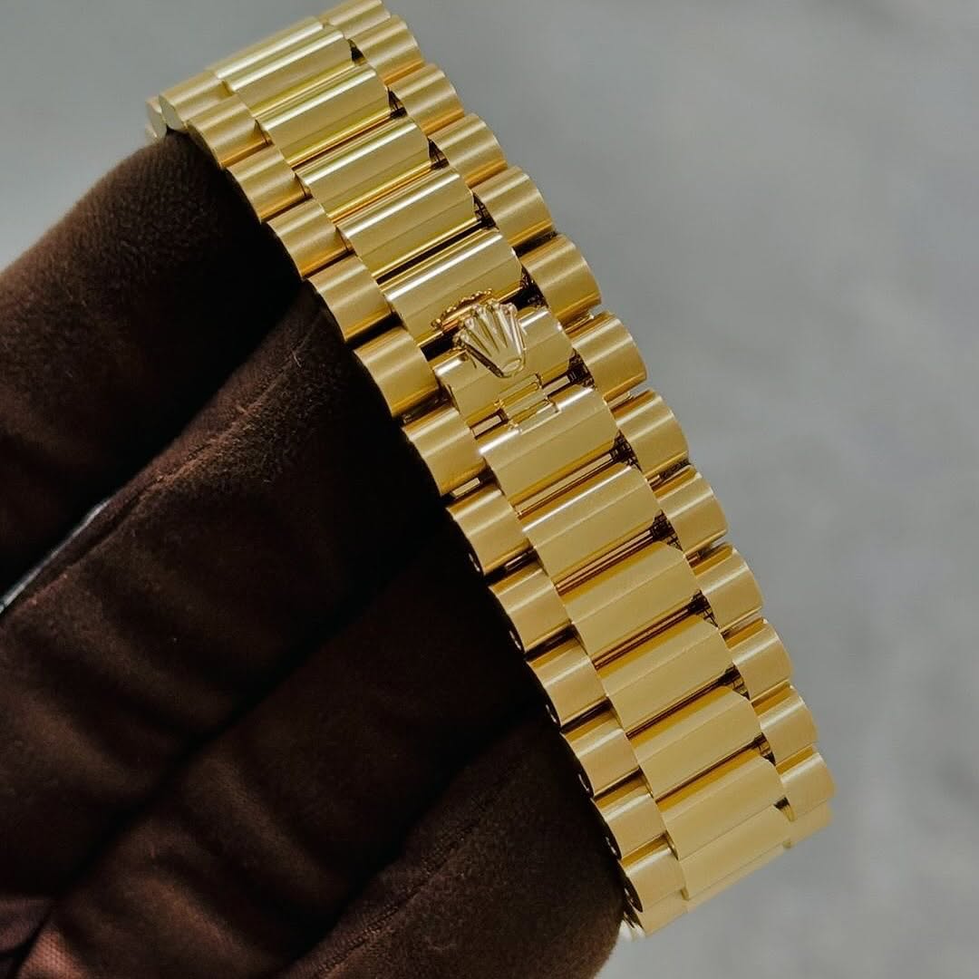 Rolex Day-Date // 128238 – The Epitome of Golden Prestige