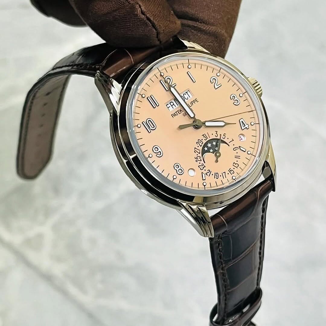 Patek Philippe Grand Complication // 5320G – The Art of Perpetual Elegance