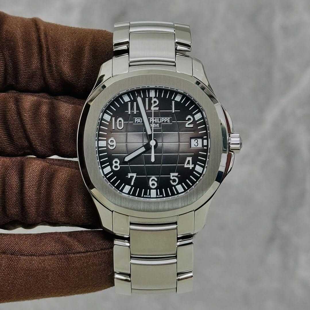 Patek Philippe Aquanaut // 5167A-1A – Sporty Refinement with Iconic Heritage