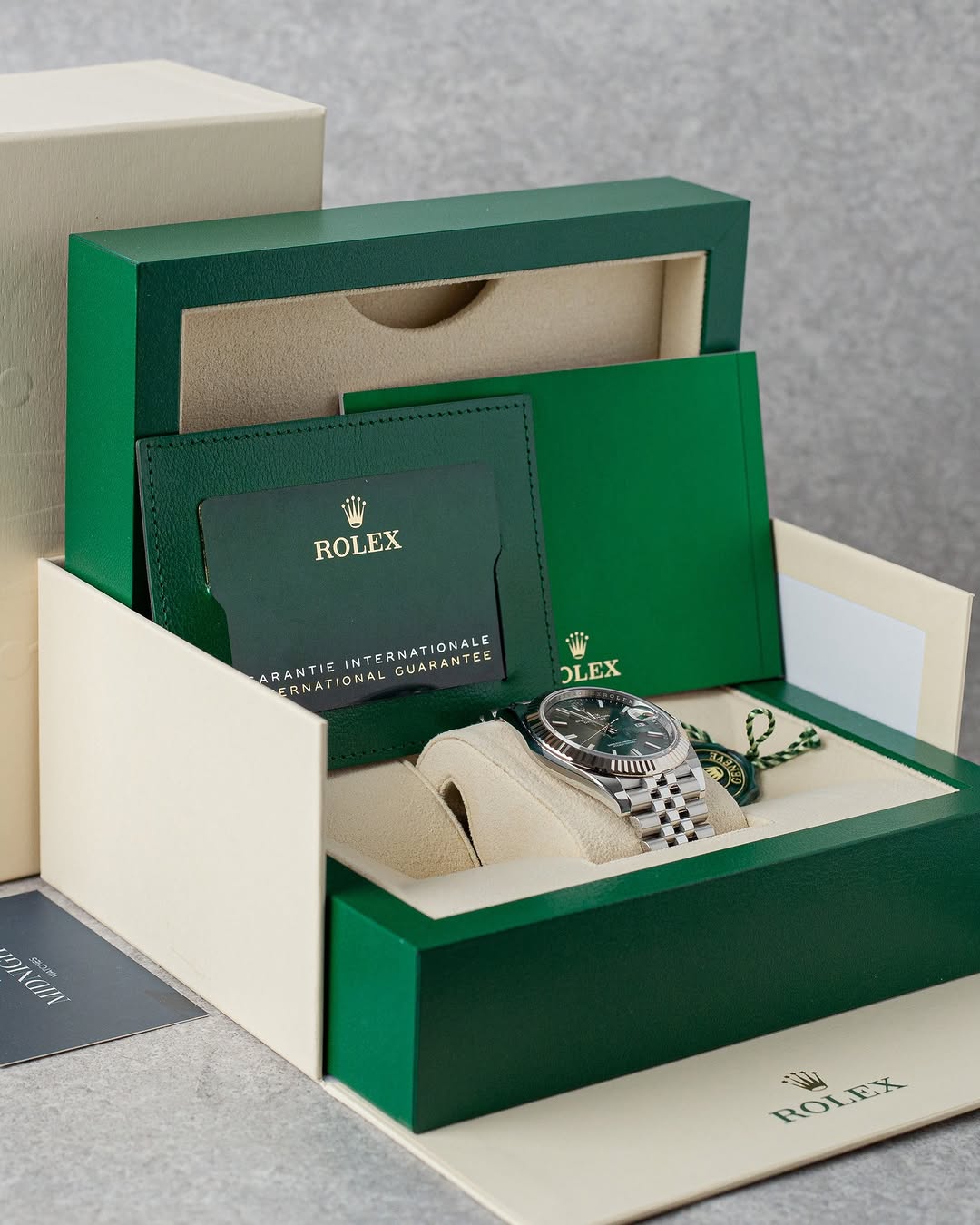 Rolex datejuste 41mm fond vert