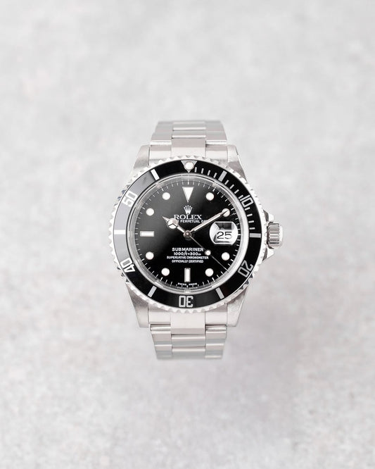 Rolex submariner date fond noir